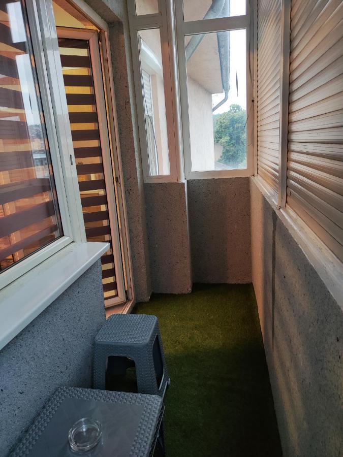Centrum Lux Apartment Ниш Экстерьер фото